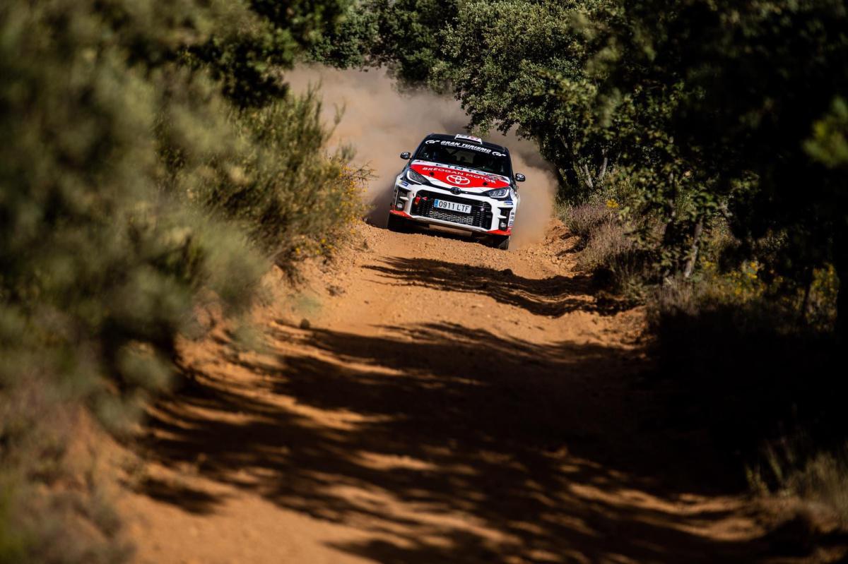 Dani Berdomás y Brais Mirón cuartos ganadores distintos de la Toyota Gazoo Iberian Rally Cup.
