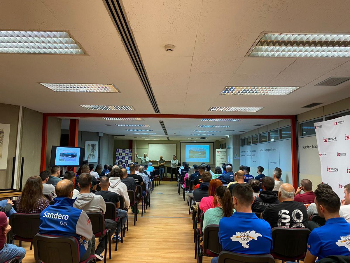 Formación en primeros auxilios para pilotos y copilotos del Rally Formación en primeros auxilios para pilotos y copilotos del Rally