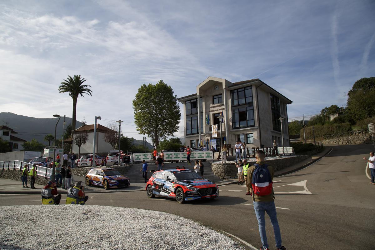 Alejandro Cachón marca el mejor tiempo en la calificación y elige salir segundo Alejandro Cachón marca el mejor tiempo en la calificación y elige salir segundo