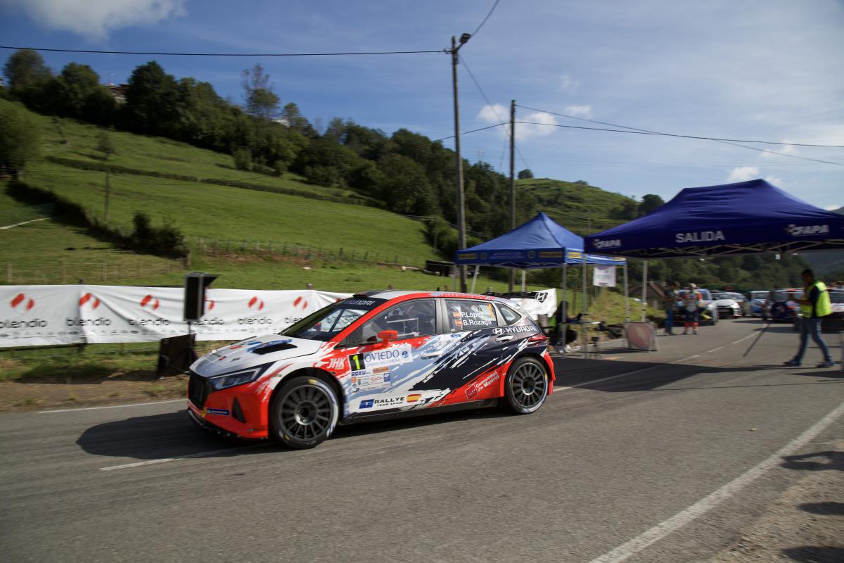 Alejandro Cachón marca el mejor tiempo en la calificación y elige salir segundo Alejandro Cachón marca el mejor tiempo en la calificación y elige salir segundo