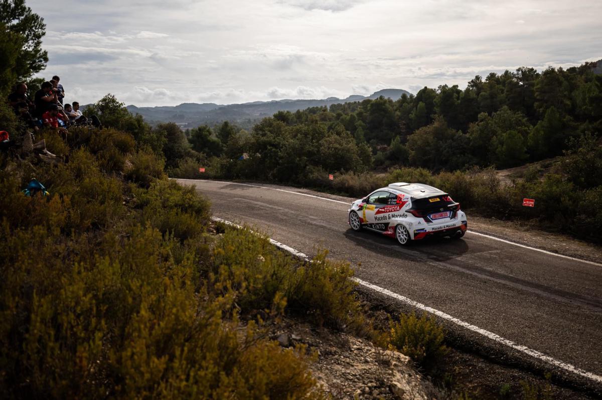Sergi Francolí y María Salvo reyes del asfalto en la TGR Iberian Cup   Sergi Francolí y María Salvo reyes del asfalto en la TGR Iberian Cup