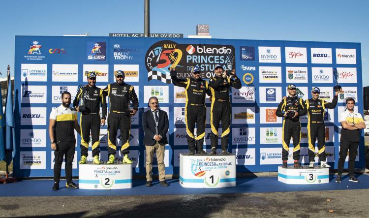Mañá vence en la Clio Trophy Spain y lidera la clasificación