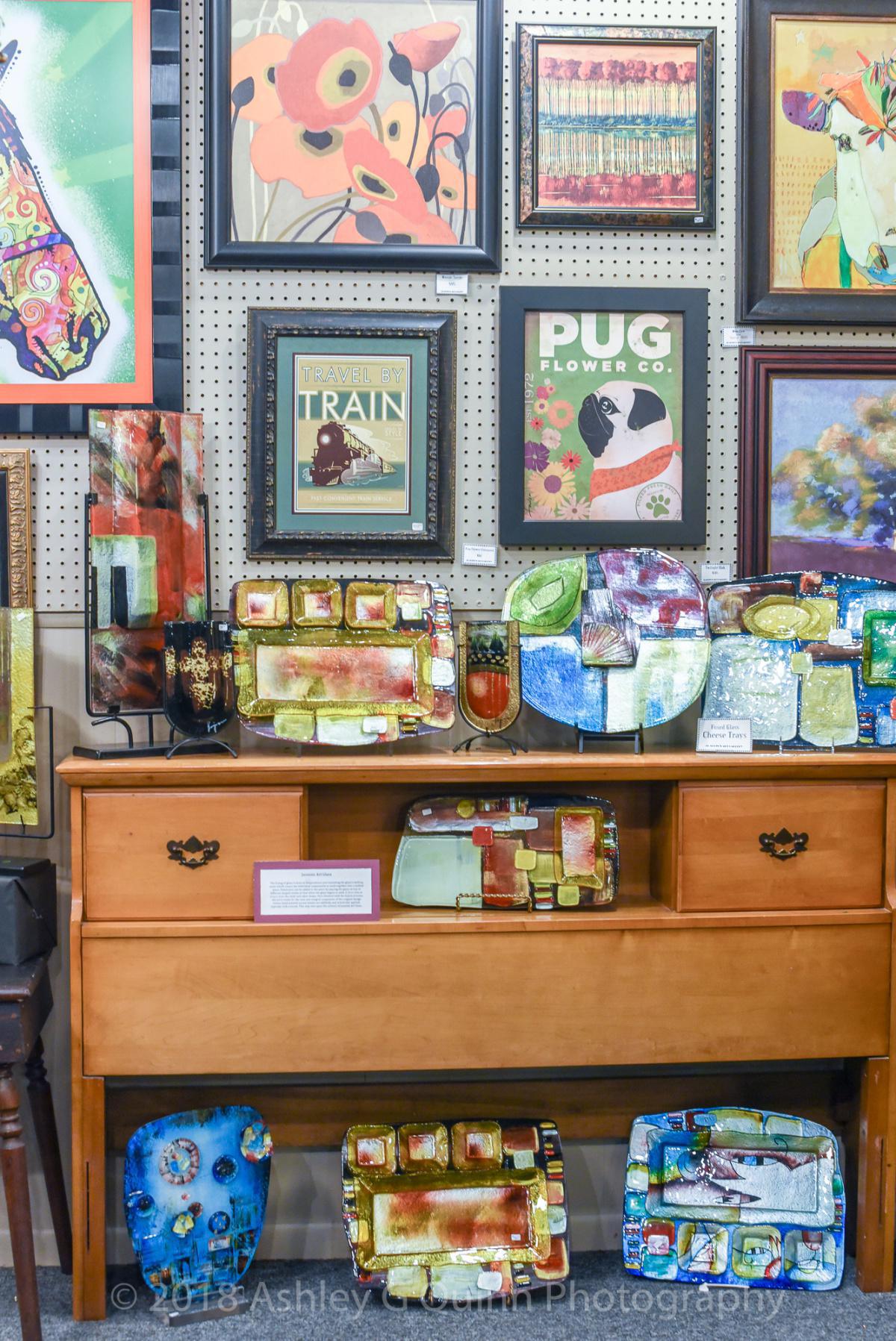 Aladdin's: A World of Gifts in a Small Town  Aladdin's: A World of Gifts in a Small Town