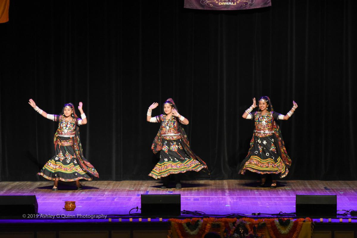 Celebrating Diwali: The Festival of Light  Celebrating Diwali: The Festival of Light