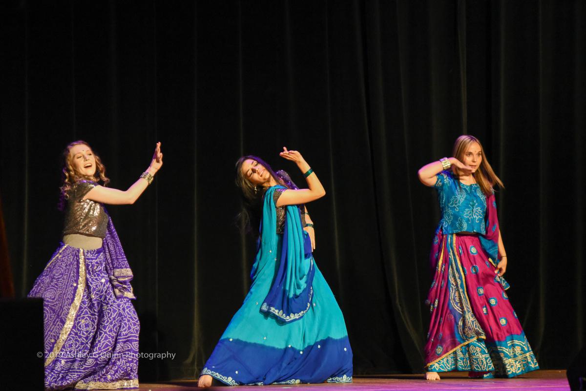 Celebrating Diwali: The Festival of Light  Celebrating Diwali: The Festival of Light