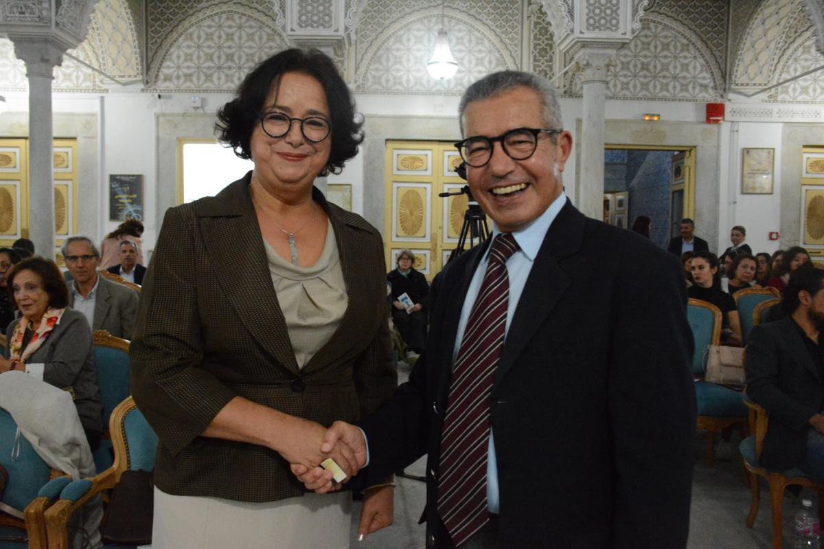 تونس. تقديم كتاب "الصوفية والتدريب" للمغربي محسن عيوش والبلجيكية باتريسيا لامبير تونس. تقديم كتاب "الصوفية والتدريب" للمغربي محسن عيوش والبلجيكية باتريسيا لامبير