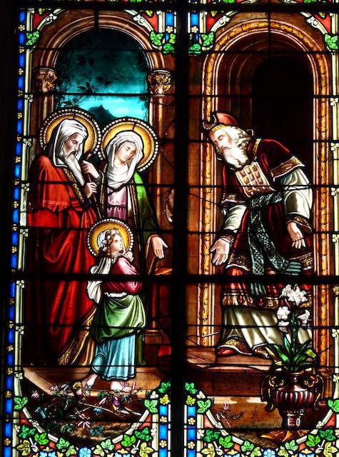 عرض مريم في المعبد