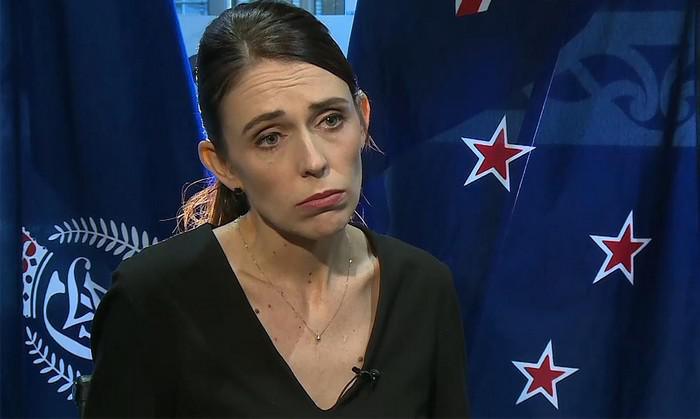 رئيسة وزراء نيوزيلندا: نريد أن يشعر المسلمون بالأمان وسنبث الأذان مباشرة