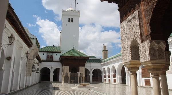  جامع الأندلس بفاس... منارة روحية تبرز أصالة الفن المعماري المغربي