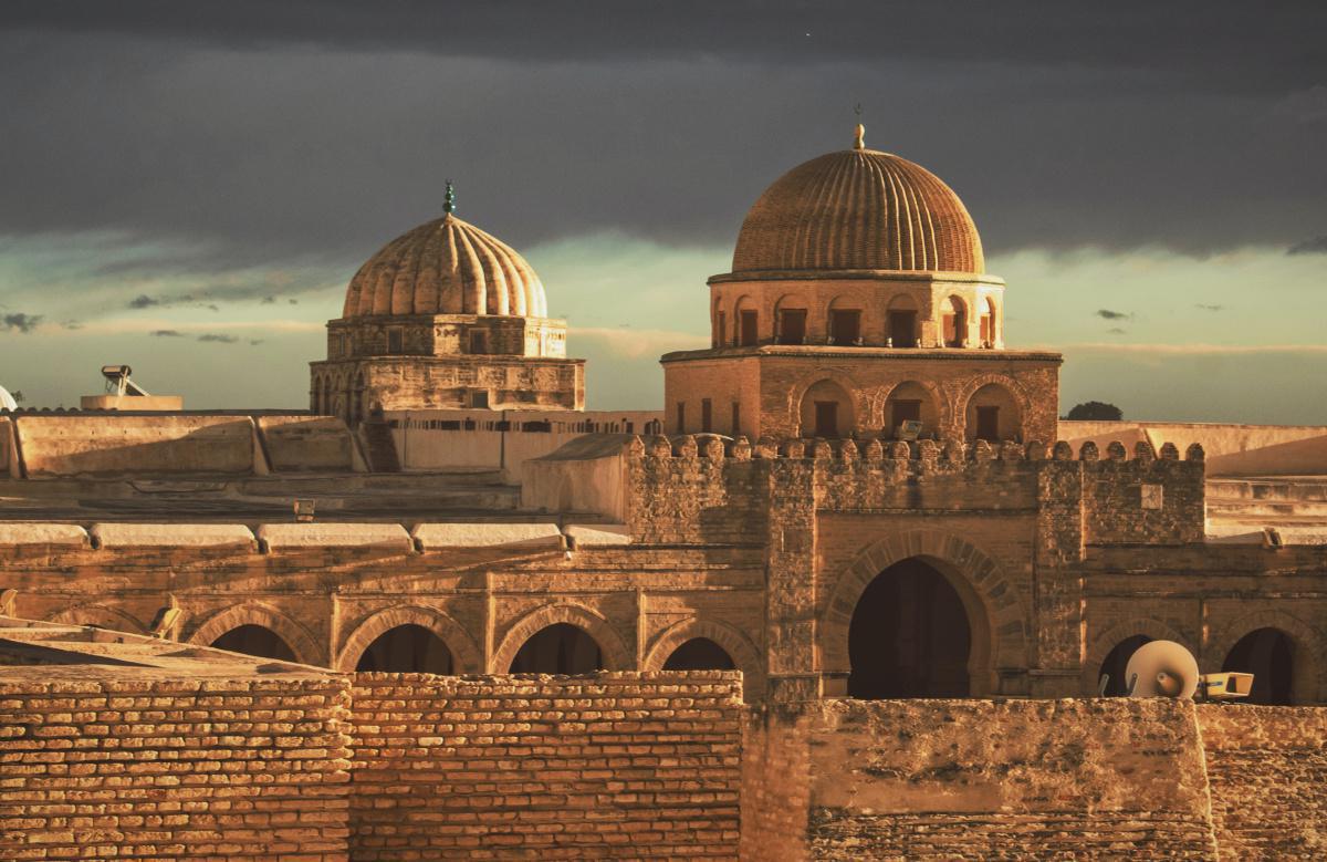 صدور كتاب " المديح النبوي في الغرب الإسلامي" للكاتب محمد الازهر باي صدور كتاب " المديح النبوي في الغرب الإسلامي" للكاتب محمد الازهر باي
