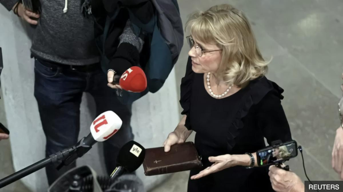 وزيرة الداخلية الفنلندية السابقة تستشهد بالإنجيل "للتشهير" بالمثليين فقدمت للمحاكمة