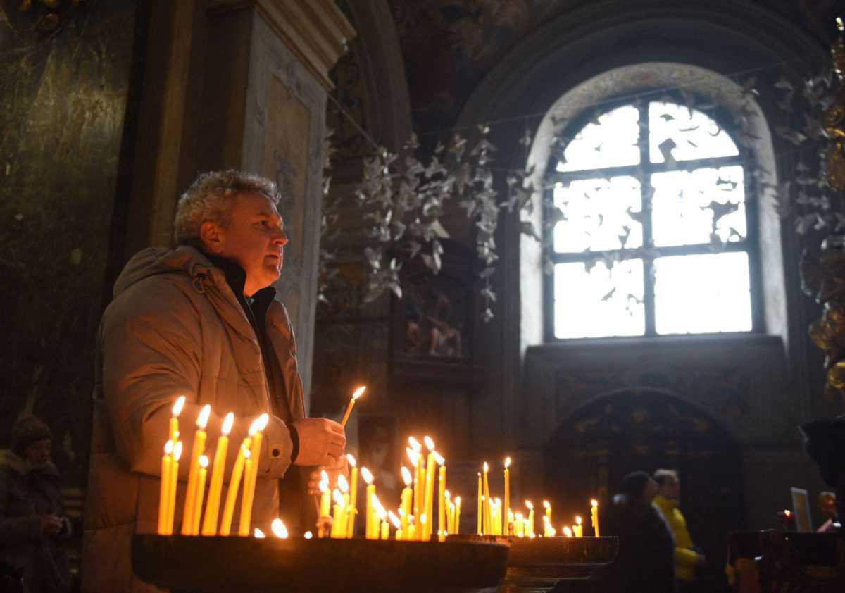 كهنة أوكرانيون يريدون الانفصال عن الكنيسة الارثوذكسية الروسية