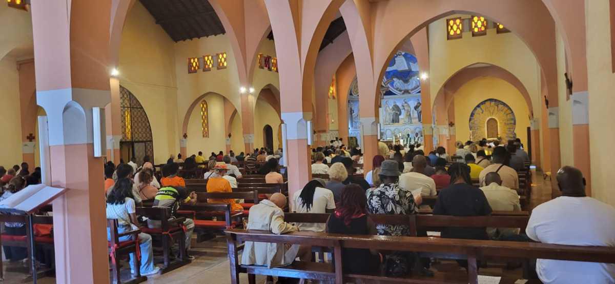 زلزال الحوز: قداس بكنيسة مراكش تكريما للضحايا