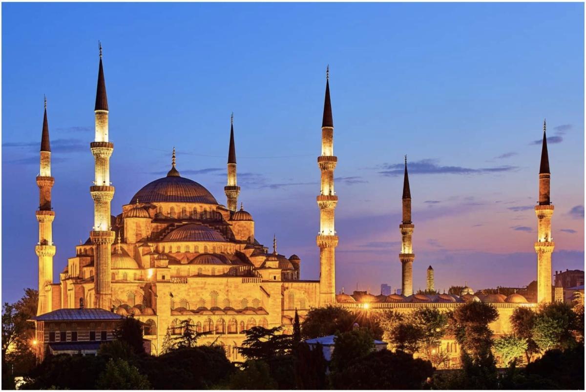 الفنون والتراث الإسلامي... كنوز غير مكتشفة تضيء المشهد الثقافي البريطاني الفنون والتراث الإسلامي... كنوز غير مكتشفة تضيء المشهد الثقافي البريطاني