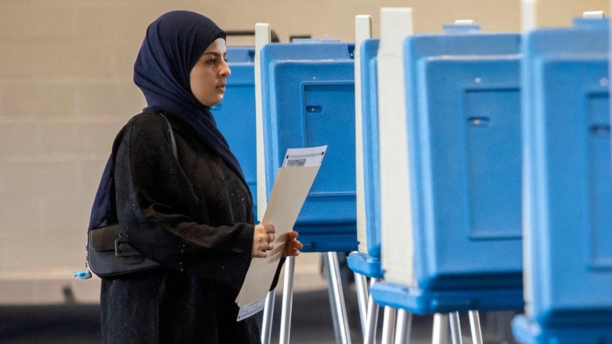 تراجع تأييد المسلمينين للحزب الديمقراطي حسب دراسة مركز بيو