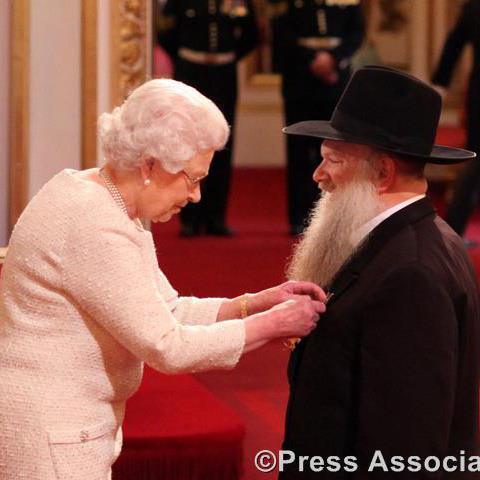 حاخام أرثوذكسي يدعو إسرائيل إلى تحمل مسؤولياتها الإنسانية تجاه غزة حاخام أرثوذكسي يدعو إسرائيل إلى تحمل مسؤولياتها الإنسانية تجاه غزة