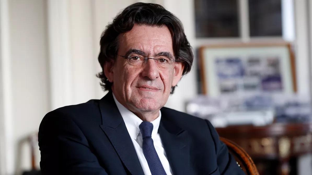 لوك فري في لوفيغارو: الموت والكينونة وكيف قاد هاجس الفناء الإنسان إلى تأسيس الميتافيزيقا والأديان