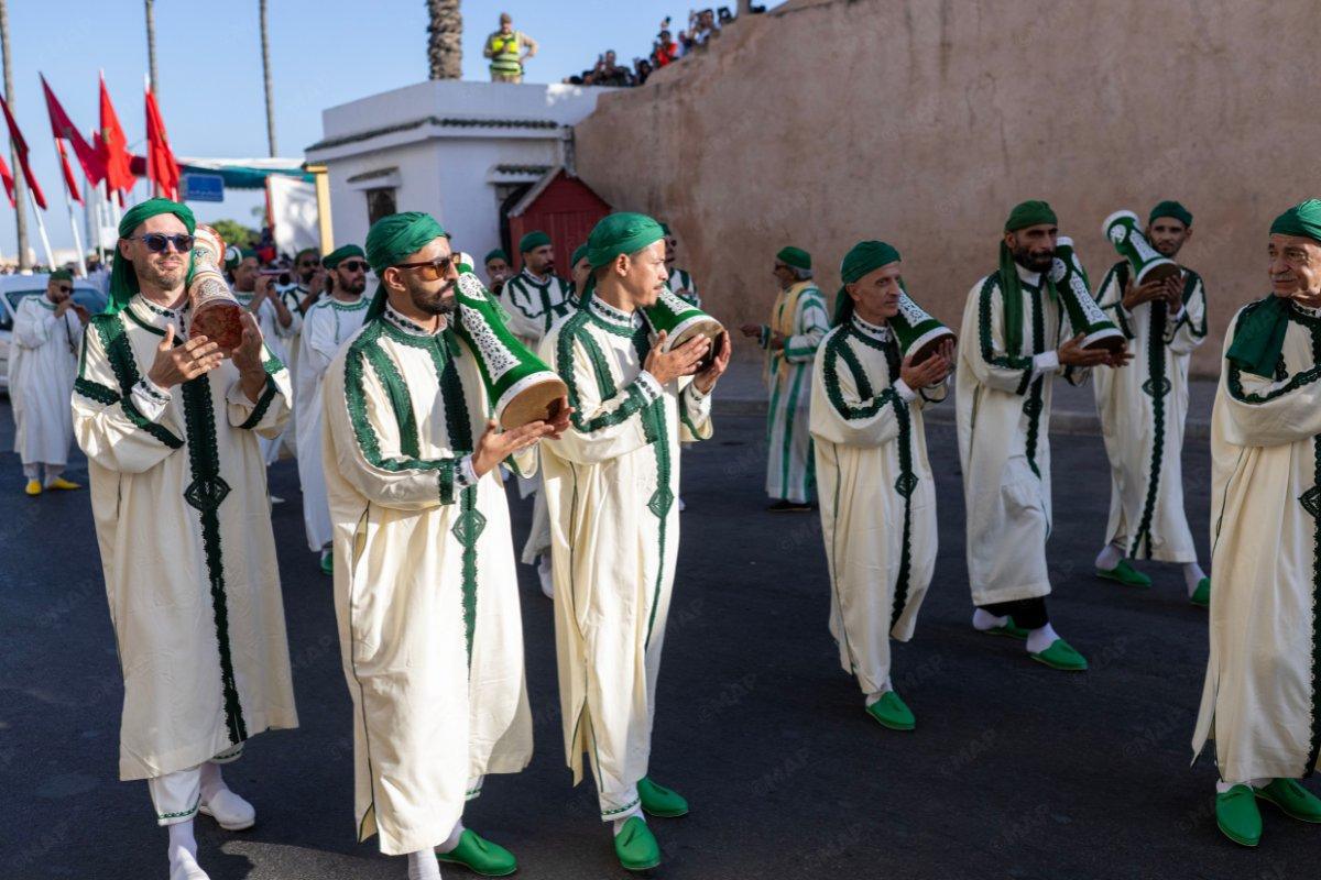 موكب الشموع بسلا.. بين الذاكرة الروحية والإبداع الفني موكب الشموع بسلا.. بين الذاكرة الروحية والإبداع الفني