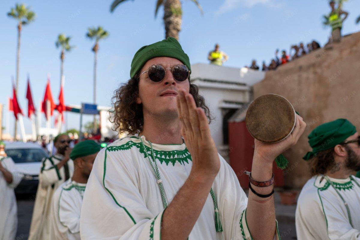 موكب الشموع بسلا.. بين الذاكرة الروحية والإبداع الفني موكب الشموع بسلا.. بين الذاكرة الروحية والإبداع الفني