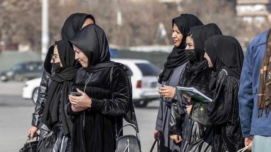 الإنترنت نافذة تعليمية أخيرة للفتيات الأفغانيات في ظل الإقصاء الممنهج 