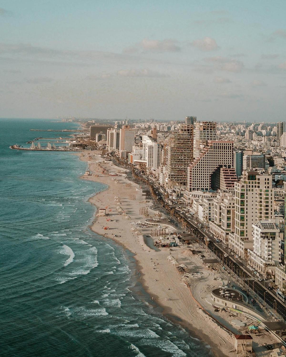 إسرائيل تحتفل برأس السنة العبرية وسط تحولات مجتمعية وتنوع سكاني متزايد إسرائيل تحتفل برأس السنة العبرية وسط تحولات مجتمعية وتنوع سكاني متزايد