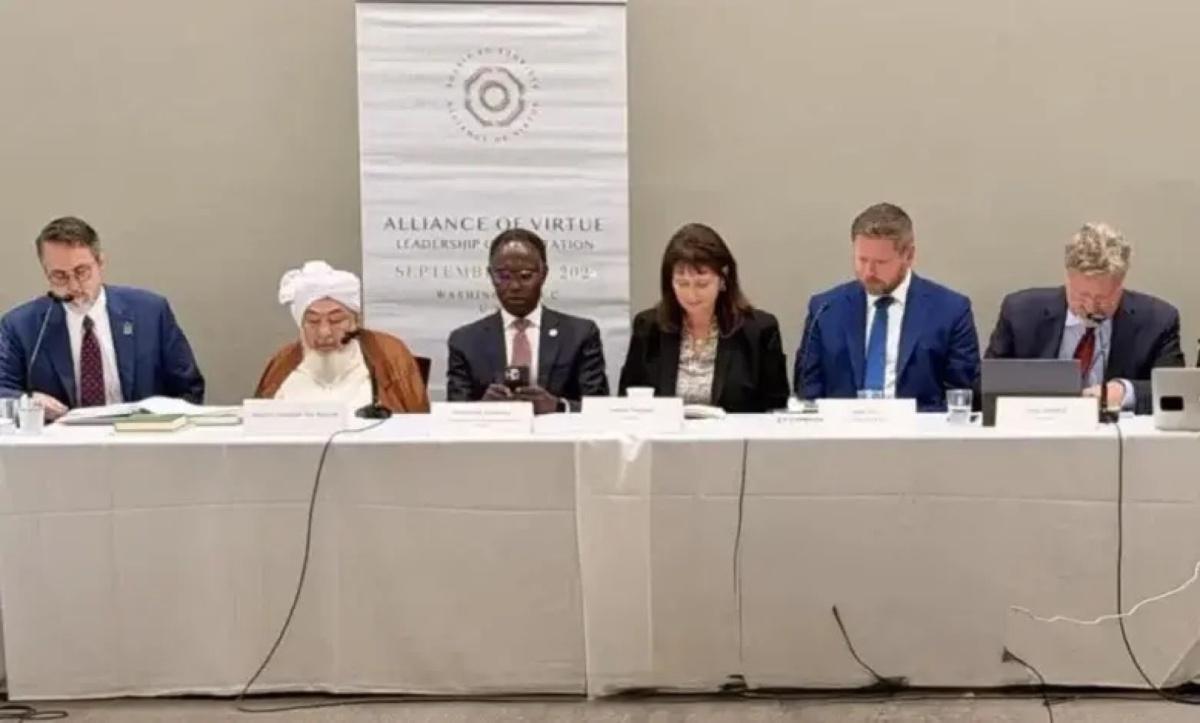 رئيس منتدى أبوظبي للسلام يدعو من واشنطن لحماية غزة: اختبار حقيقي للإنسانية رئيس منتدى أبوظبي للسلام يدعو من واشنطن لحماية غزة: اختبار حقيقي للإنسانية