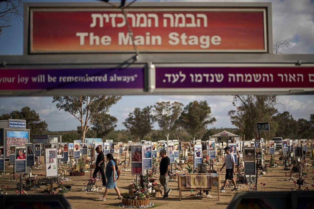 أحداث 7 أكتوبر تغيّر بشكل جذري علاقة الشباب الإسرائيلي بالدين والروحانية أحداث 7 أكتوبر تغيّر بشكل جذري علاقة الشباب الإسرائيلي بالدين والروحانية