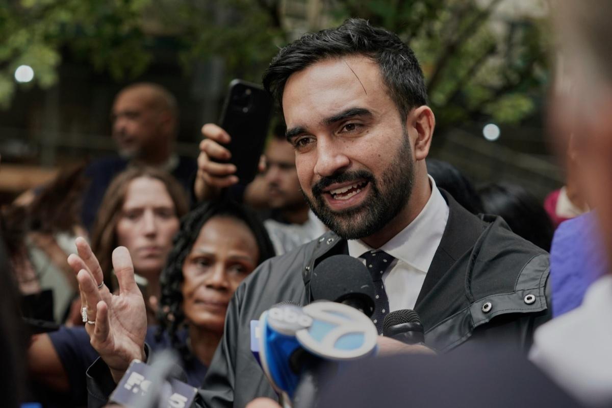  الإسلام في قلب المعركة الانتخابية في نيويورك: Zohran Mamdani يواجه حملة تشويه بسبب دينه