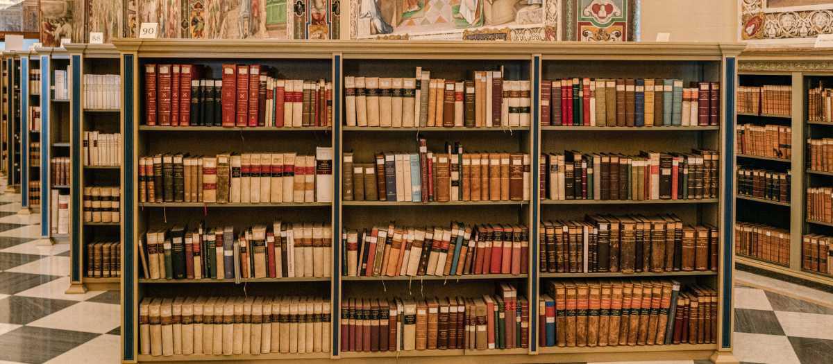 مكتبة الفاتيكان ترحب بالباحثين المسلمين وتوفر لهم مكاناً للصلاة مكتبة الفاتيكان ترحب بالباحثين المسلمين وتوفر لهم مكاناً للصلاة