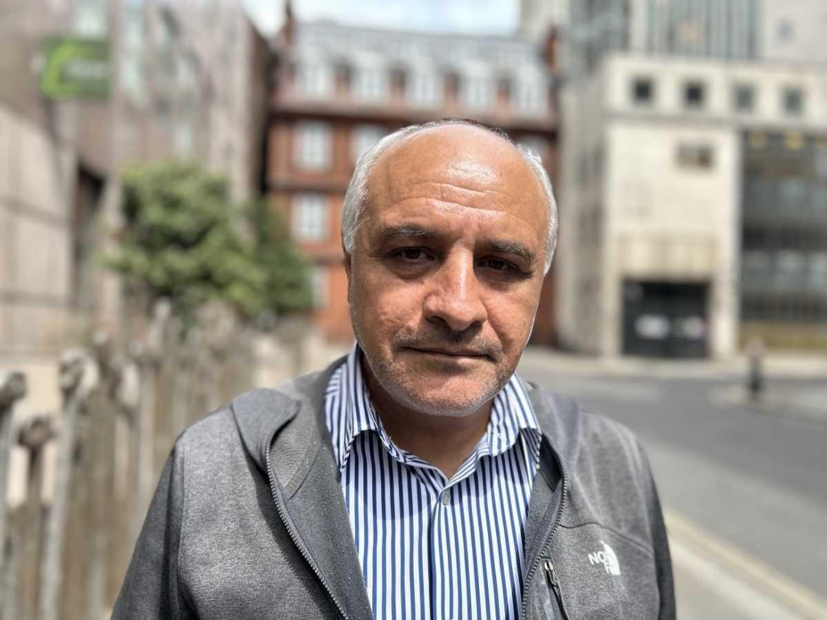 محكمة بريطانية تلغي إدانة رجل أحرق نسخة من القرآن  محكمة بريطانية تلغي إدانة رجل أحرق نسخة من القرآن