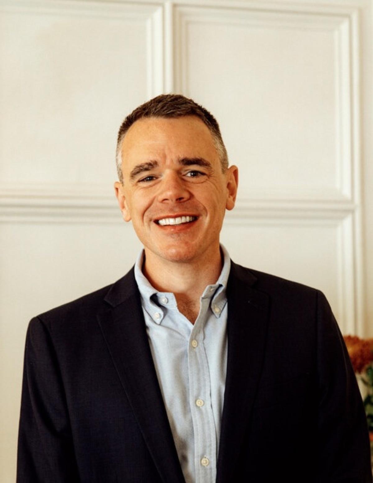 مايكل أولوفلين يتولى منصب رئيس التحرير التنفيذي لصحيفة ناشيونال كاثوليك ريبورتر مايكل أولوفلين يتولى منصب رئيس التحرير التنفيذي لصحيفة ناشيونال كاثوليك ريبورتر