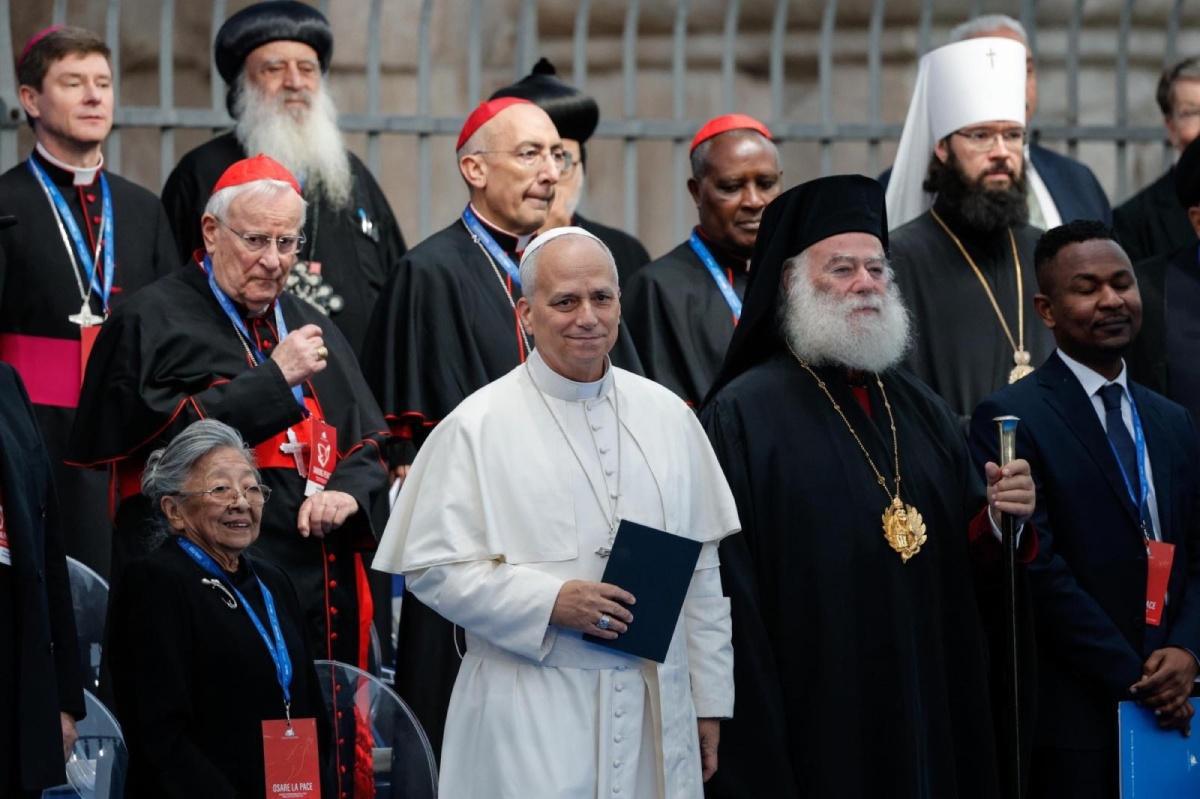 البابا يجمع قادة الديانات في روما ويوجه نداءً من أجل سلام عالمي