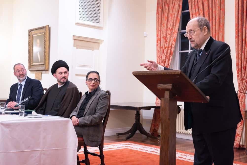 الإمام الأكبر: اجعلوا الحوار أولوية قبل اتساع الشرخ المدني