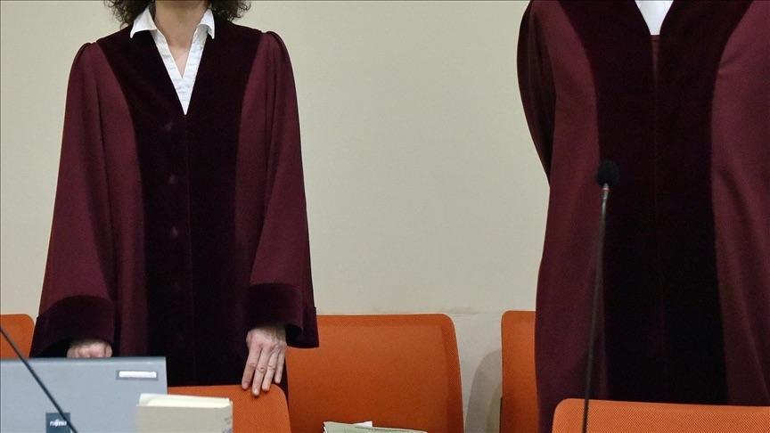 محكمة ألمانية تمنع محجبة من شغل منصب قاضٍ محكمة ألمانية تمنع محجبة من شغل منصب قاضٍ