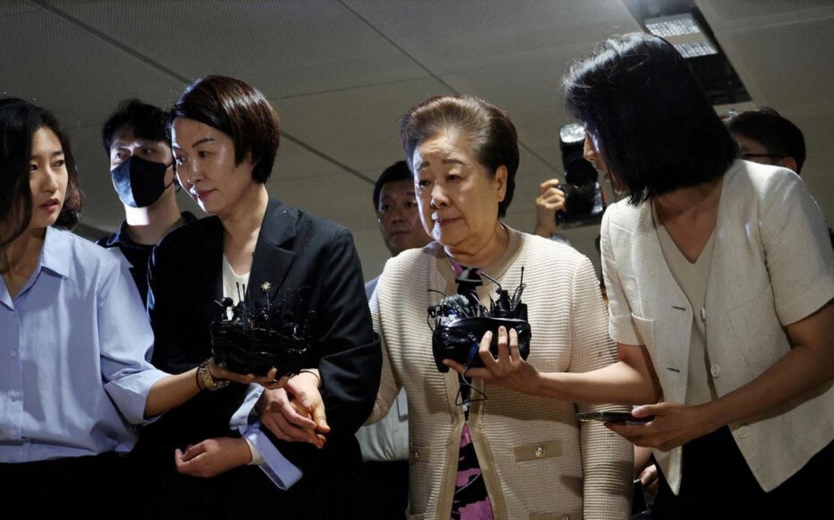 مداهمة مقر «كنيسة التوحيد» وسيول تندد بتسييس الدين مداهمة مقر «كنيسة التوحيد» وسيول تندد بتسييس الدين