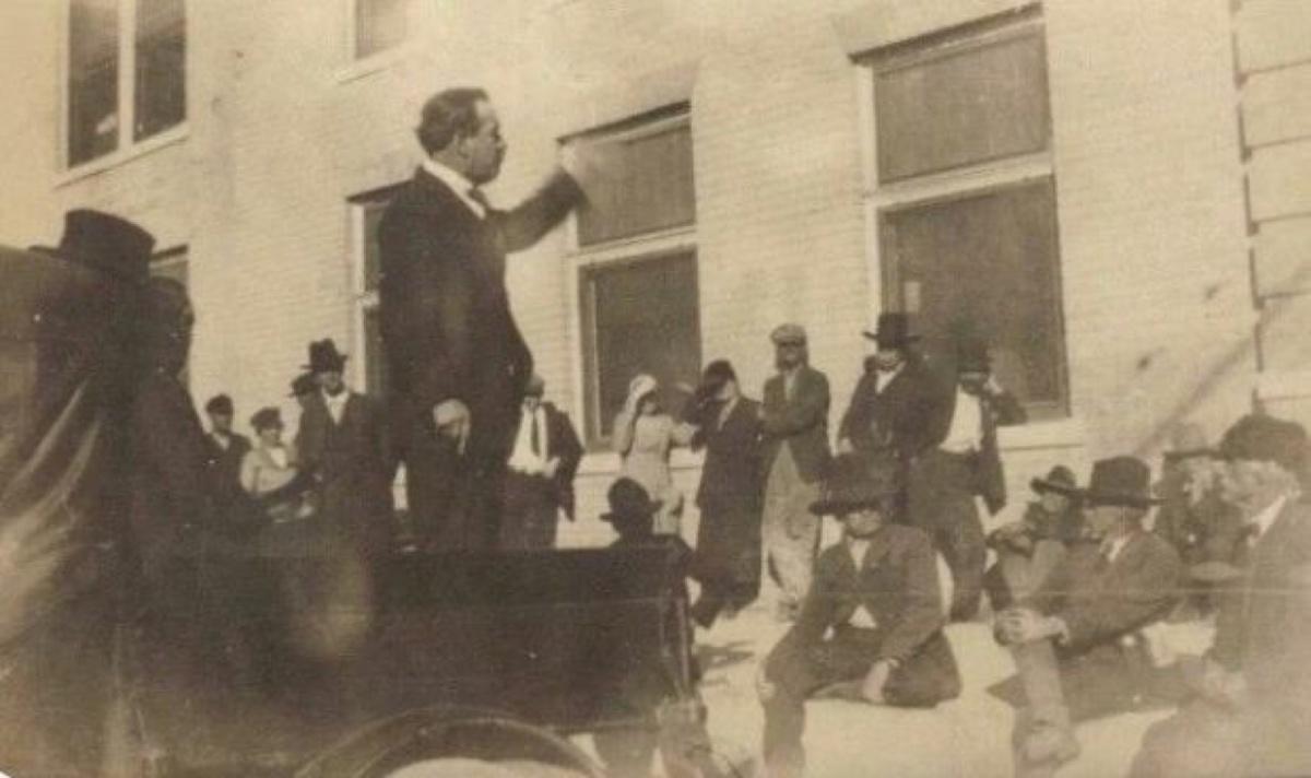 تشارلز فوكس بارهم ومعمودية الروح القدس 1901، الشرارة الأولى لنهضة أزوسا والحركة الخمسينية العالمية