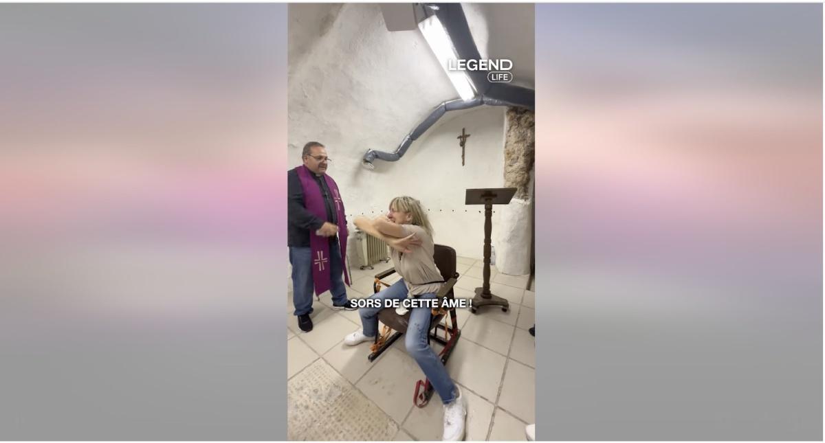 هل تحوّل طقس «الطرد» إلى عرض؟ فيديو Legend يثير الدهشة هل تحوّل طقس «الطرد» إلى عرض؟ فيديو Legend يثير الدهشة