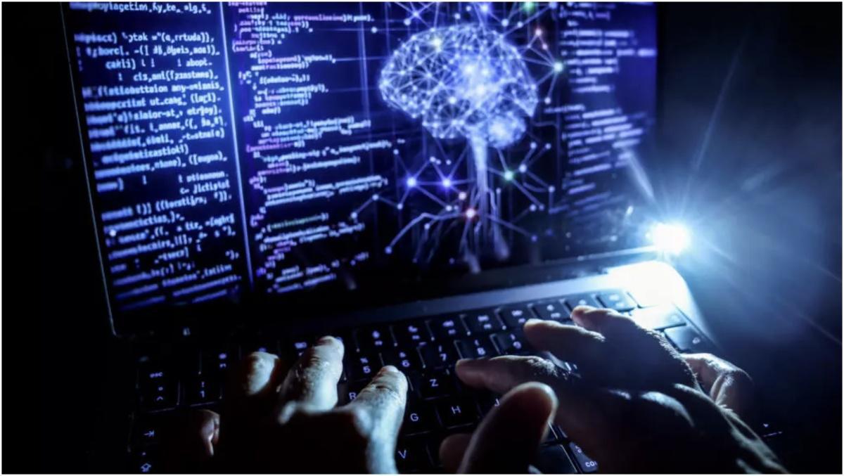 حين تُحاكي الآلة الإيمان: بين المنافع والمخاطر حين تُحاكي الآلة الإيمان: بين المنافع والمخاطر