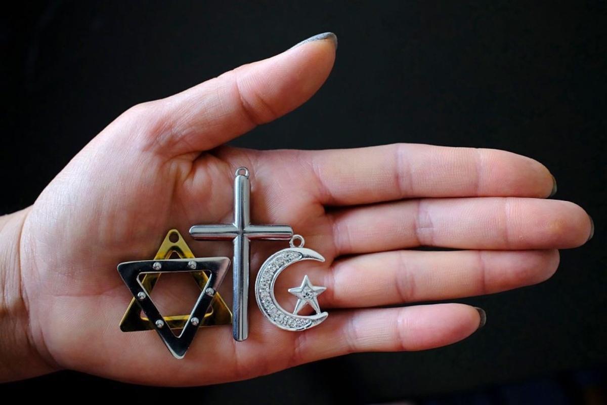 الذكرى الستون لوثيقة "نوسترا أيتاتي": ستة عقود من الحوار بين الأديان وإعادة قراءة علاقة الكنيسة بالعالم الذكرى الستون لوثيقة "نوسترا أيتاتي": ستة عقود من الحوار بين الأديان وإعادة قراءة علاقة الكنيسة بالعالم