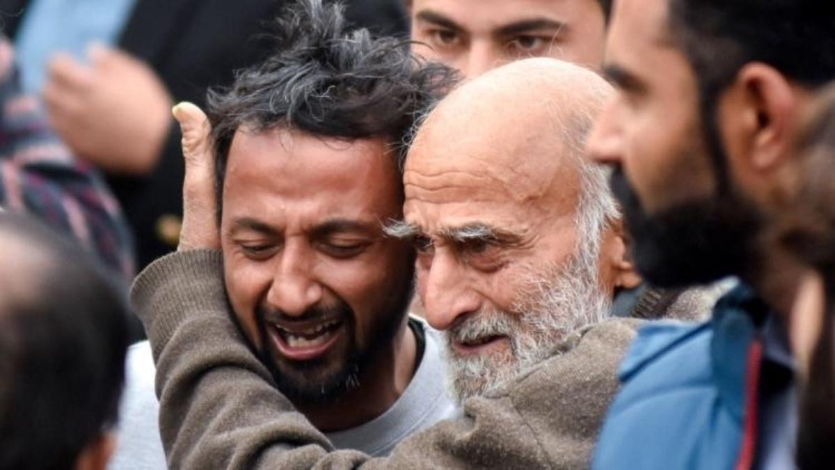 تفجير انتحاري يهز مسجدًا شيعيًا في إسلام آباد