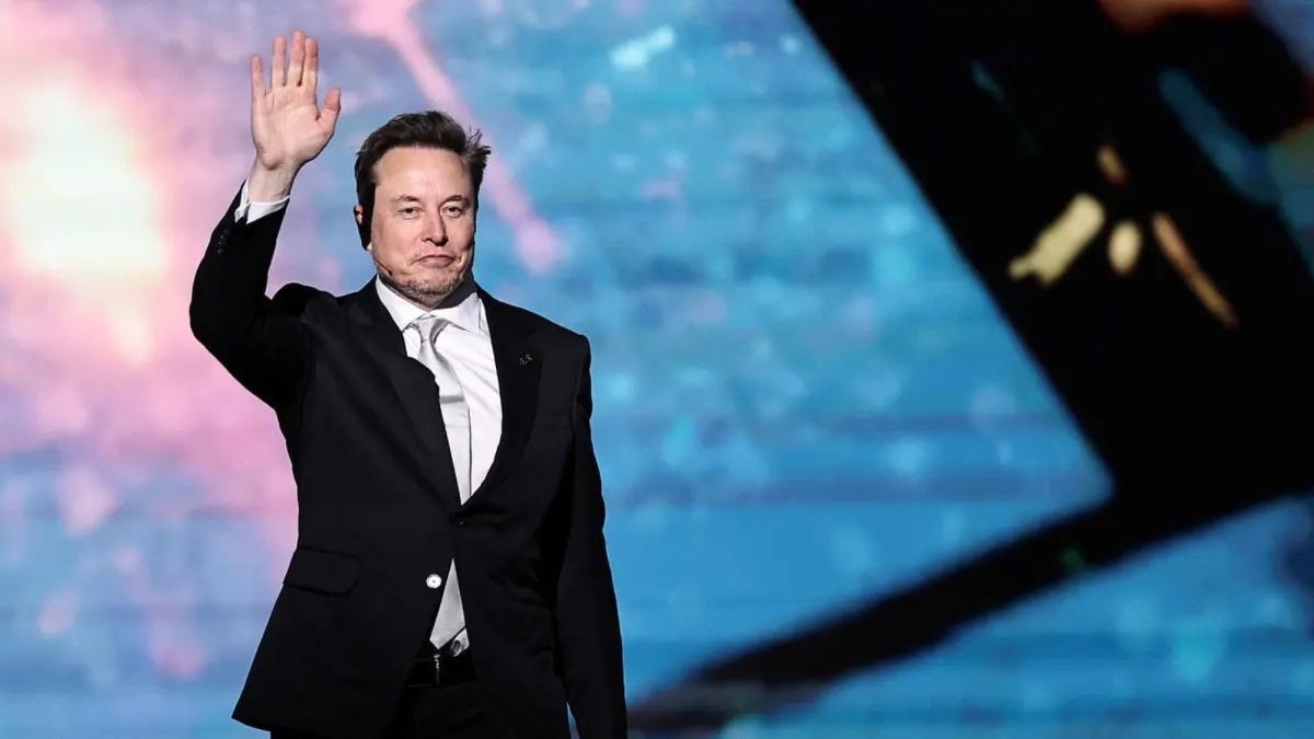 إيلون ماسك من الإلحاد إلى الإيمان بـ"الخالق": تحوّل فكري أم مراجعة وجودية؟ 