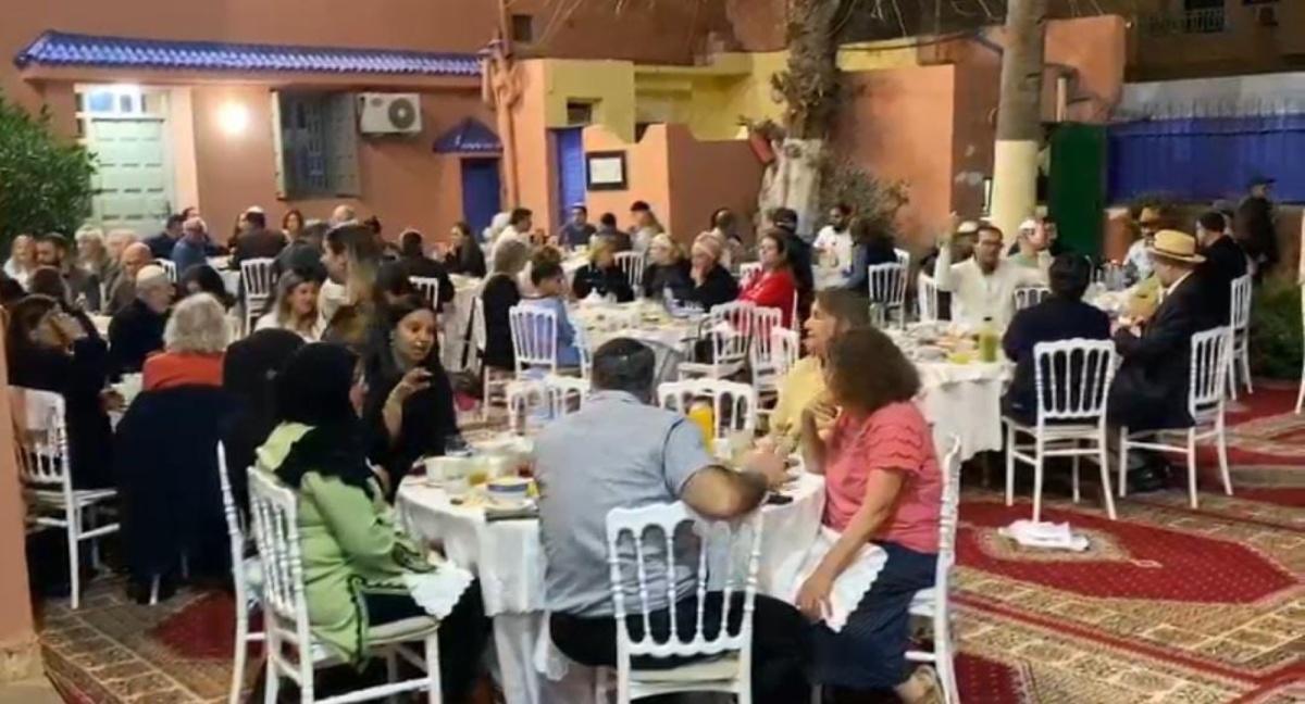مراكش تعزّز التعايش: صلاة مغرب داخل معبد يهودي