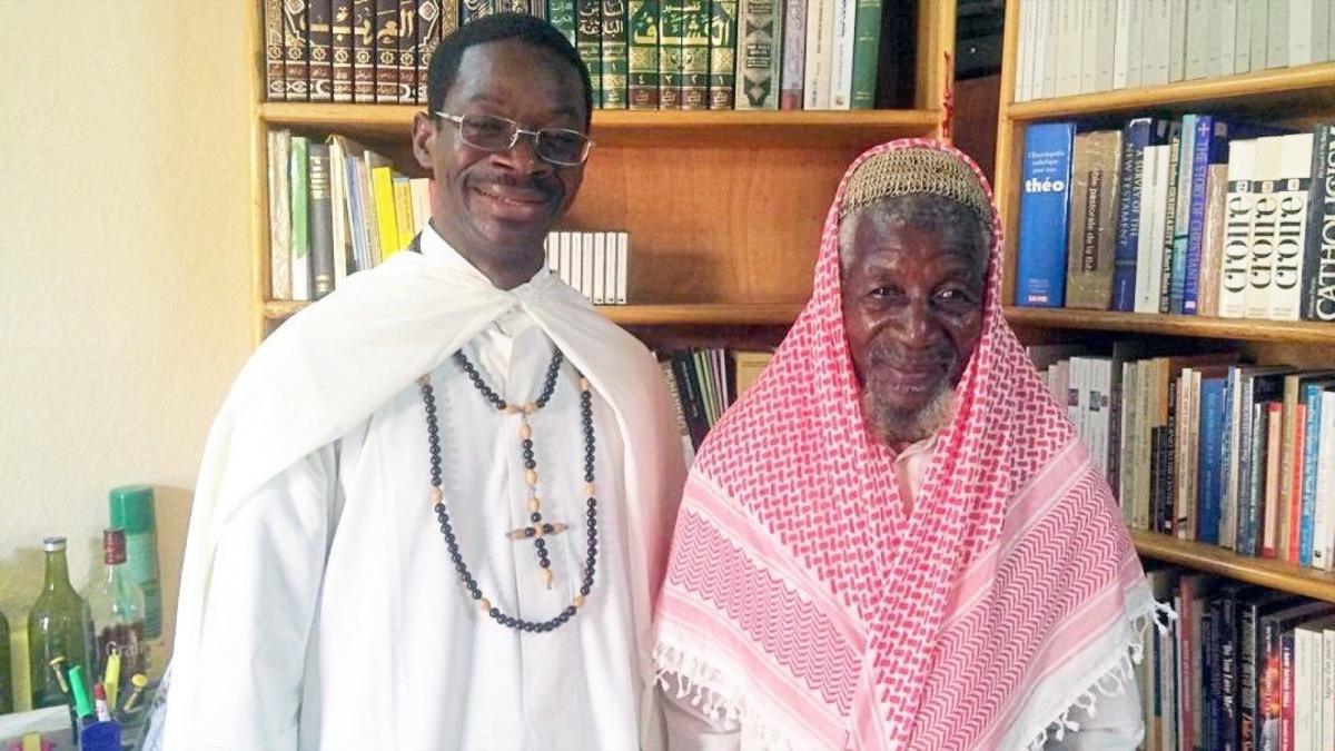 تجربة صوم مشتركة بين إمام مسلم وكاهن كاثوليكي في زمن تزامن رمضان والصوم الكبير