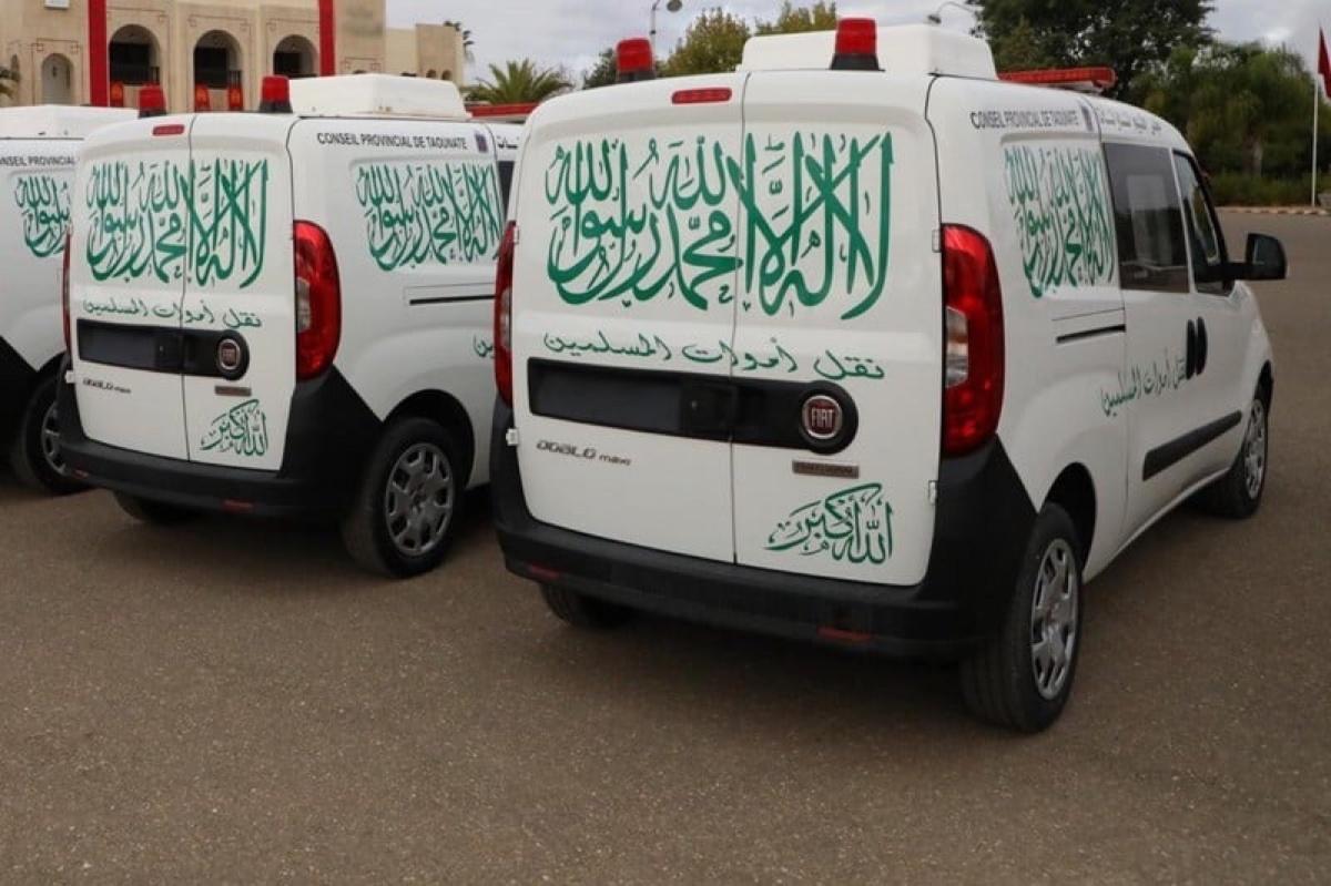 تعديل هوية مركبات نقل الأموات يحسم الجدل حول العبارات الدينية تعديل هوية مركبات نقل الأموات يحسم الجدل حول العبارات الدينية