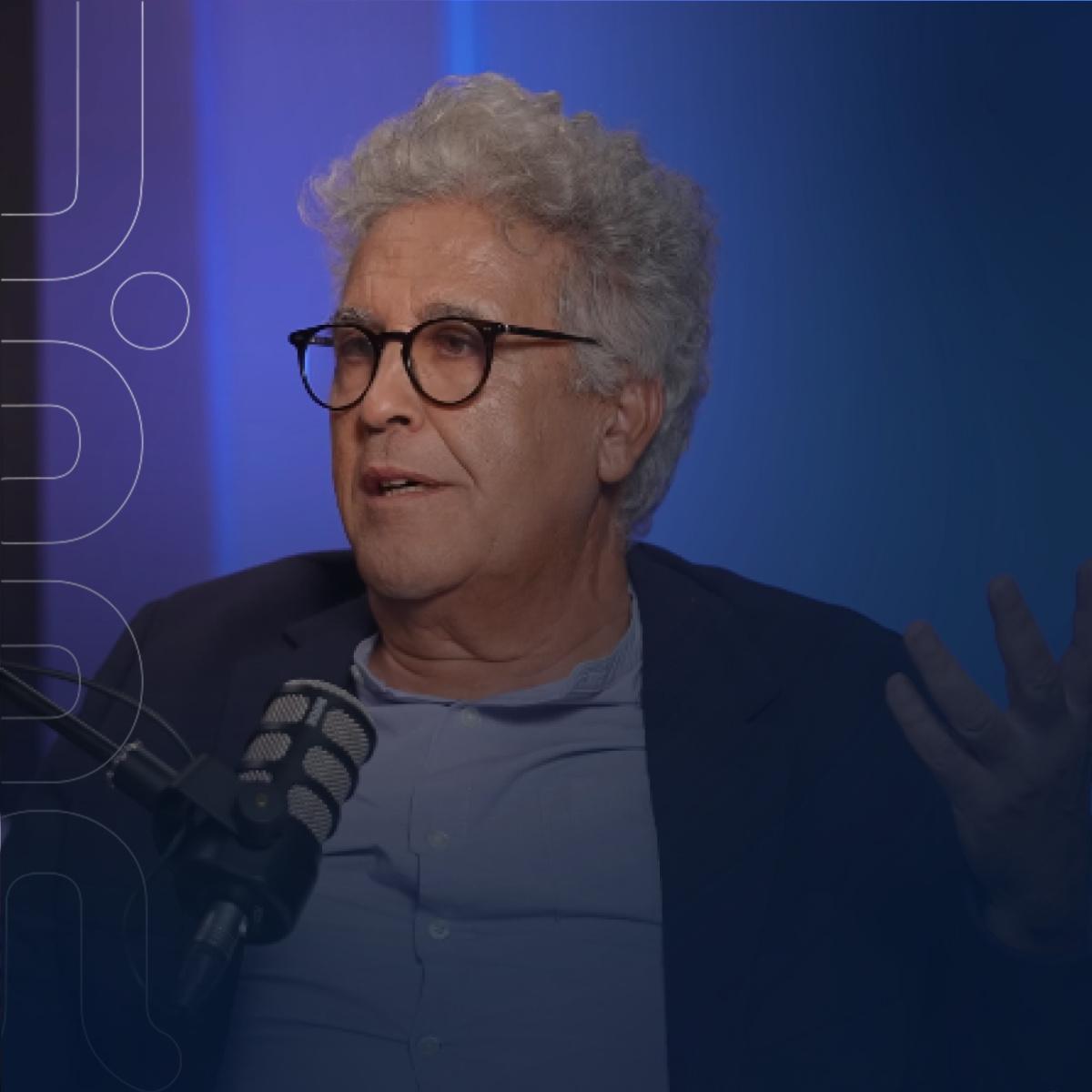 ‎محمد الطوزي يقرأ تداخل الدين والدولة في مغرب التحولات