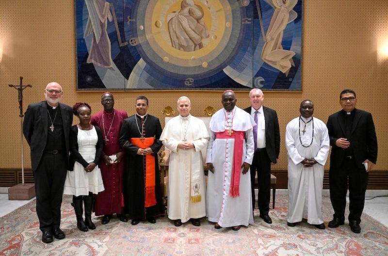البابا لاوُن الرابع عشر يلتقي وفد برنامج العلاقات المسيحية الإسلامية في أفريقيا 
