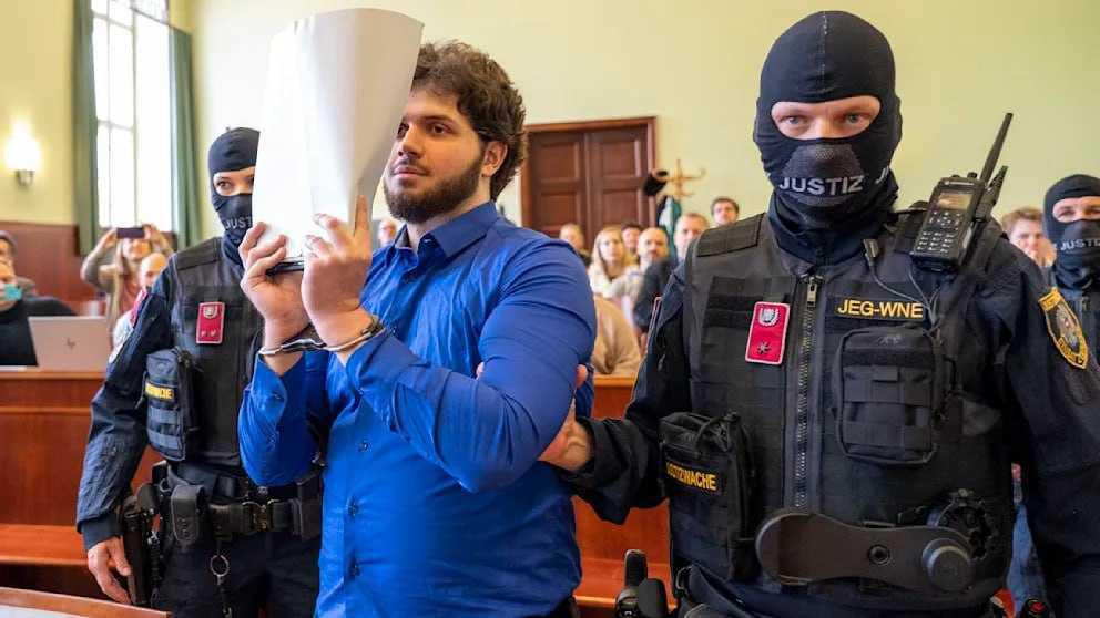 محاكمة مخطط هجوم حفل تايلور سويفت تفتح ملف تطرف الفرد المعزول محاكمة مخطط هجوم حفل تايلور سويفت تفتح ملف تطرف الفرد المعزول