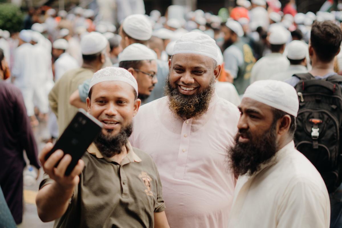 الإعلام وصورة المسلمين: استراتيجيات مهنية لتصحيح التمثيل