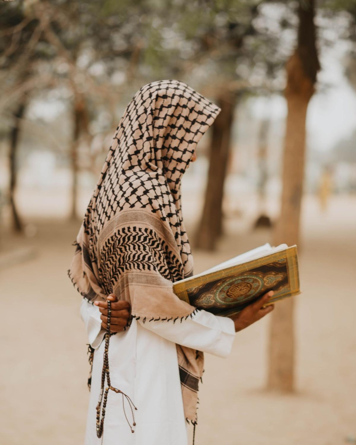 نشرة سُبْحة 84 نشرة سُبْحة 84