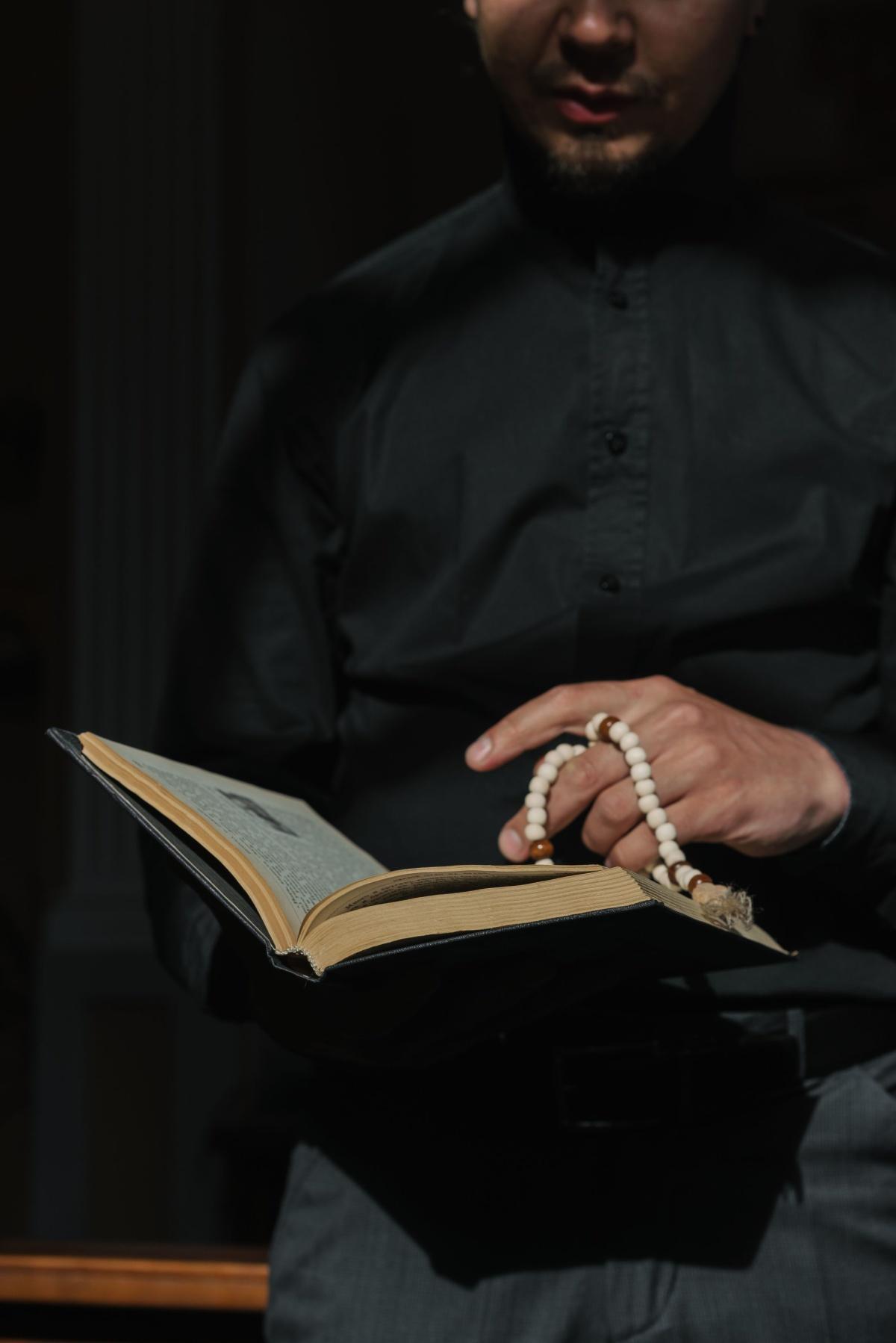 نشرة سُبْحة 89 نشرة سُبْحة 89